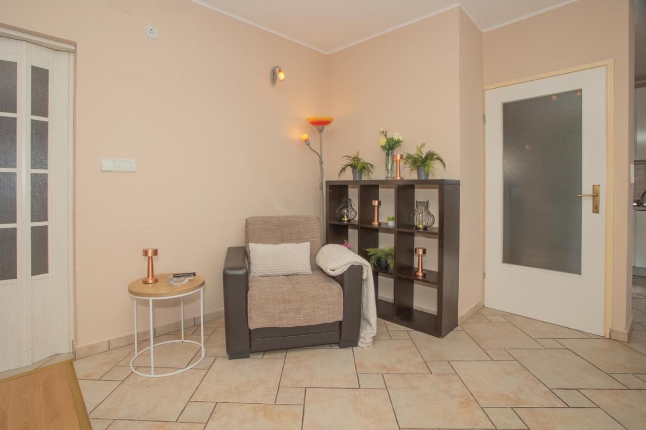 Apartment Mozart シベニク エクステリア 写真
