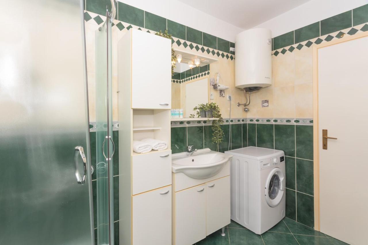 Apartment Mozart シベニク エクステリア 写真
